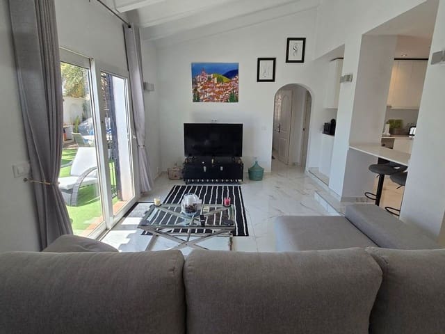Chalet de 3 habitaciones en Bédar en venta con piscina garaje - 300.000 € (Ref: 9954579)