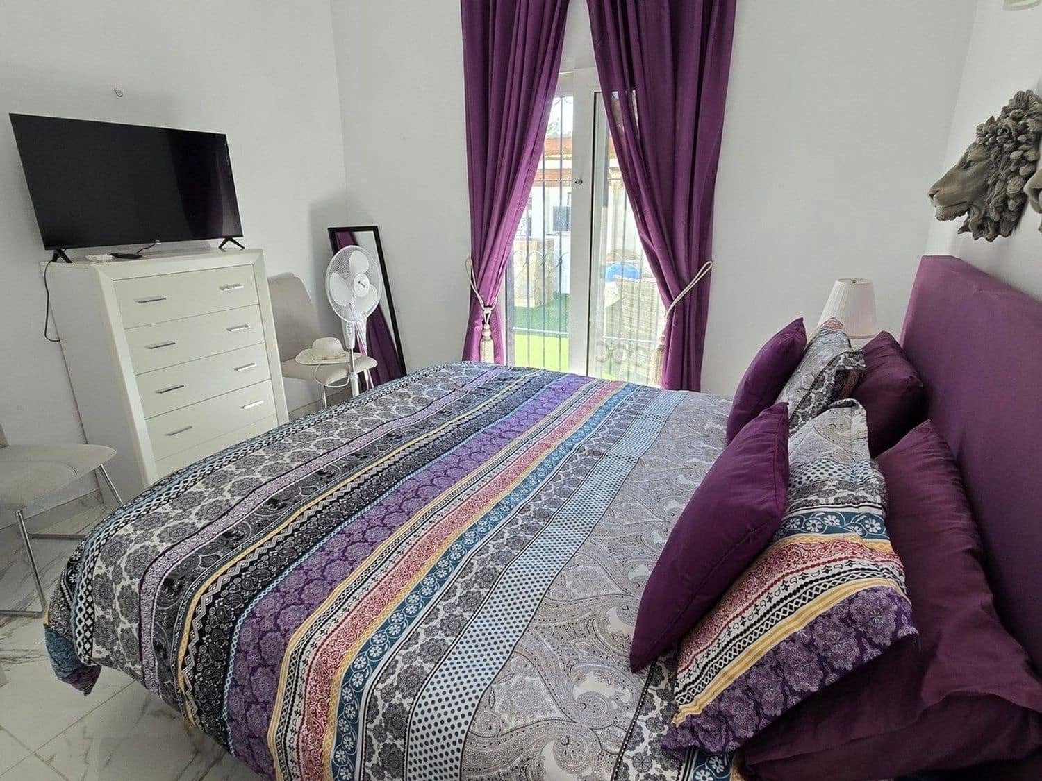 3 sypialnia Willa na sprzedaż w Bedar z basenem garażem - 300 000 € (Ref: 9954579)
