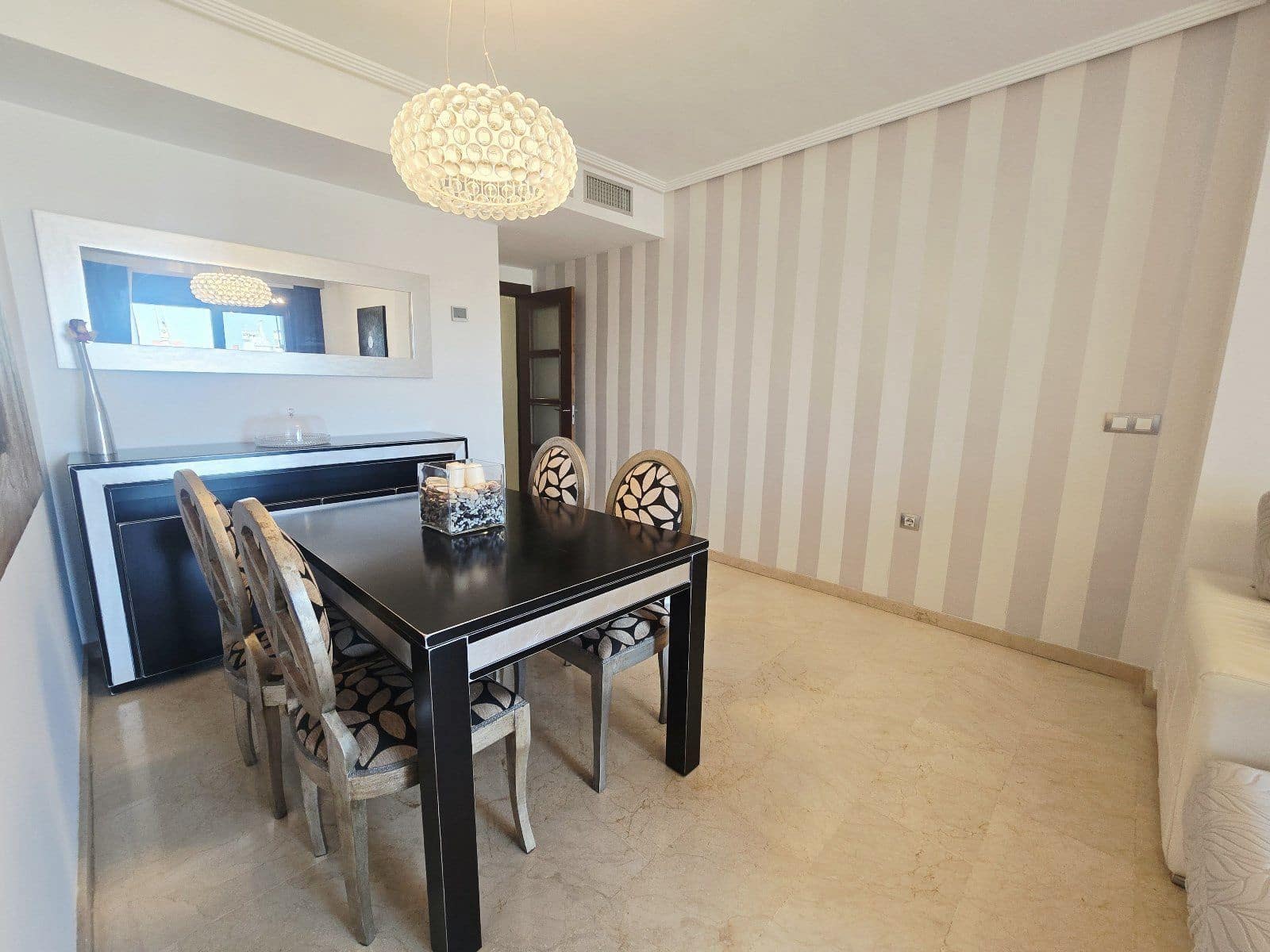 Piso de 3 habitaciones en Garrucha en venta - 475.000 € (Ref: 9972307)