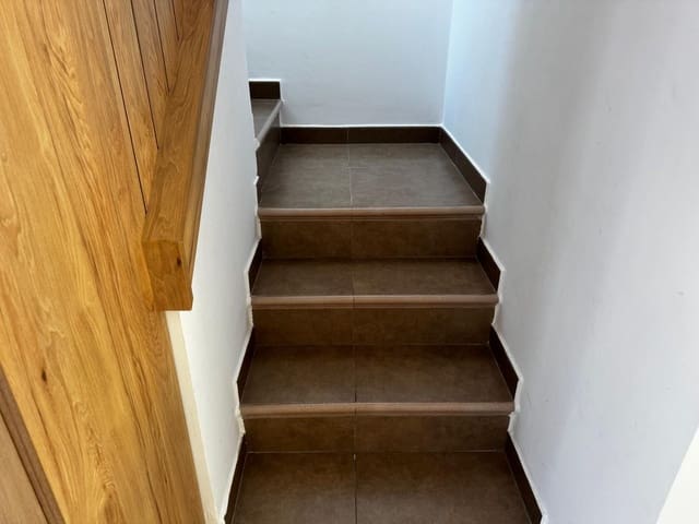 3 soverom Hus til salgs i Vera med garasje - € 269 000 (Ref: 9974224)