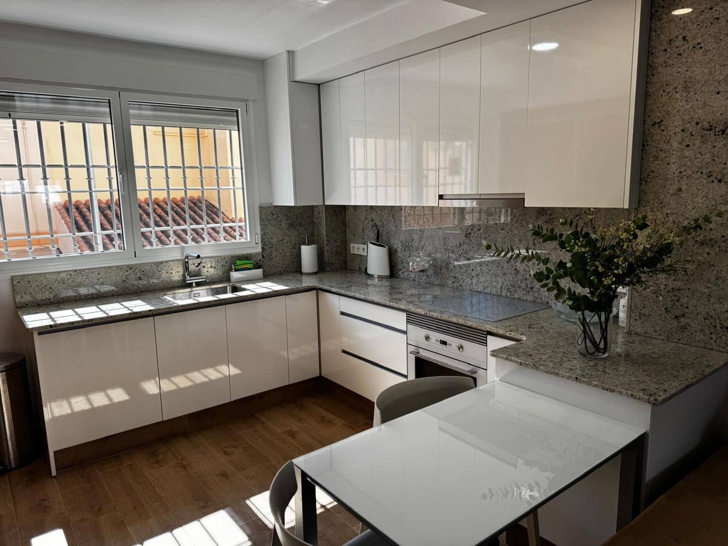 3 soverom Hus til salgs i Vera med garasje - € 269 000 (Ref: 9974224)