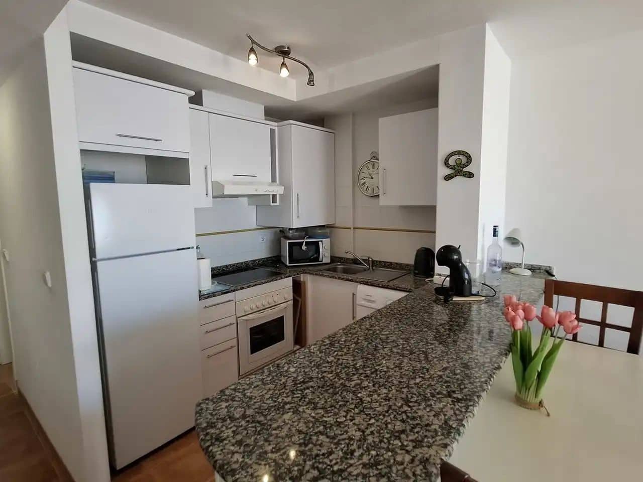 2 soveværelse Lejlighed til salg i Palomares med swimmingpool garage - € 140.000 (Ref: 9981708)