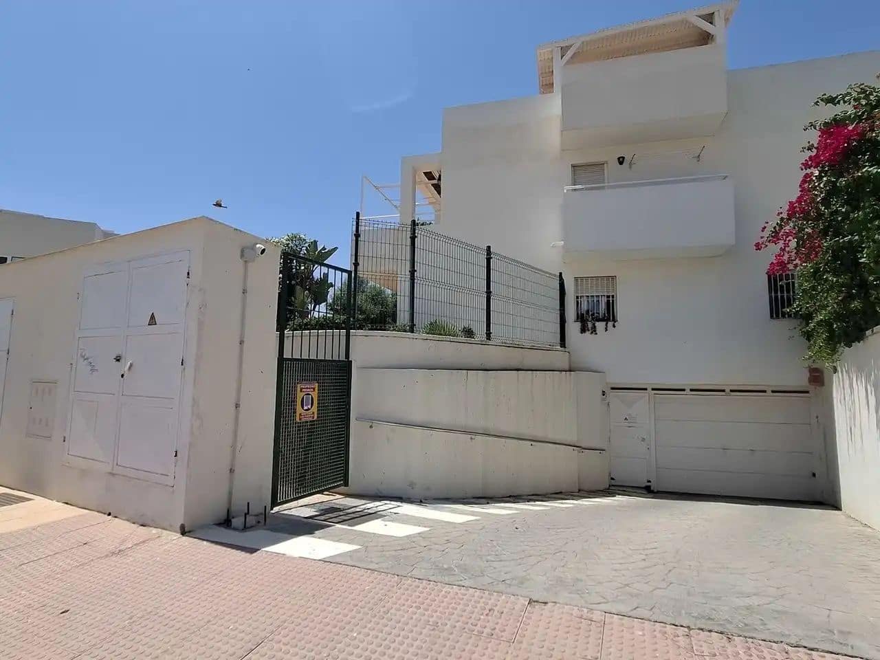 2 soveværelse Lejlighed til salg i Palomares med swimmingpool garage - € 140.000 (Ref: 9981708)
