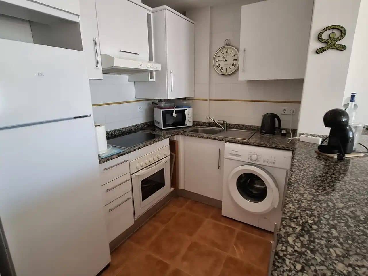2 soveværelse Lejlighed til salg i Palomares med swimmingpool garage - € 140.000 (Ref: 9981708)