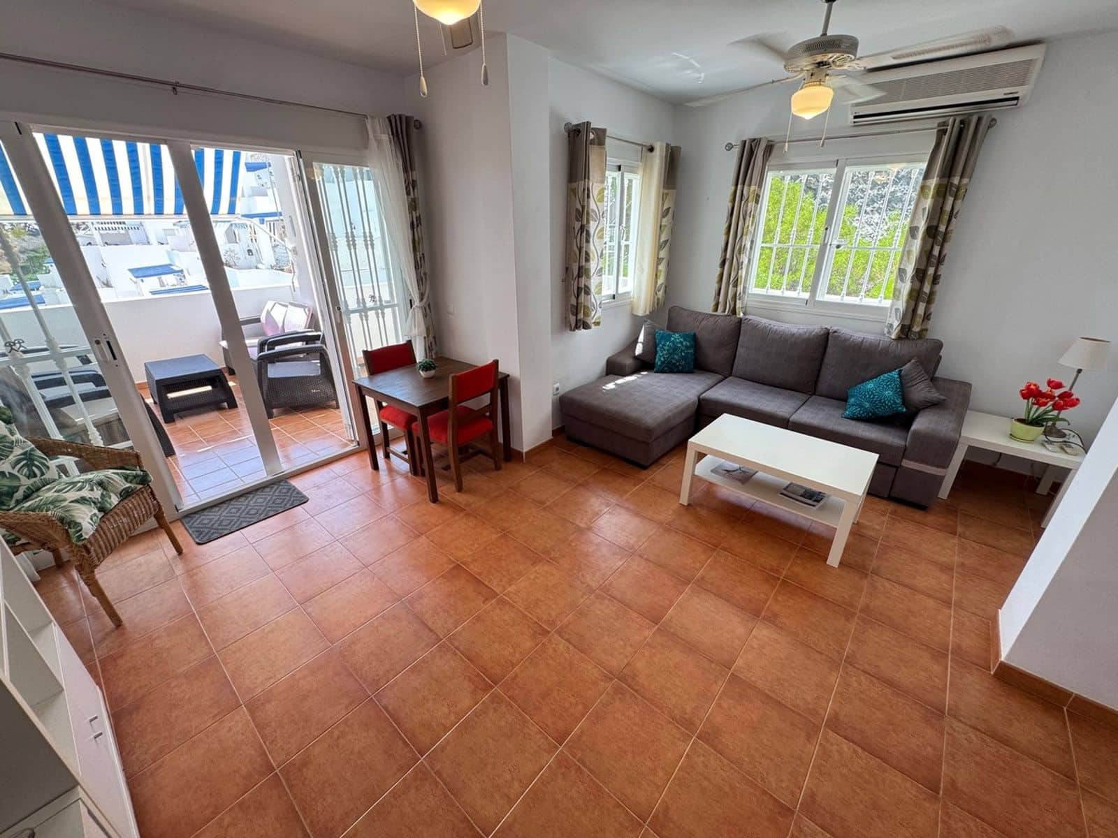2 bedroom Flat for sale in Mojacar with pool garage - € 218,000 (Ref: 9996243)