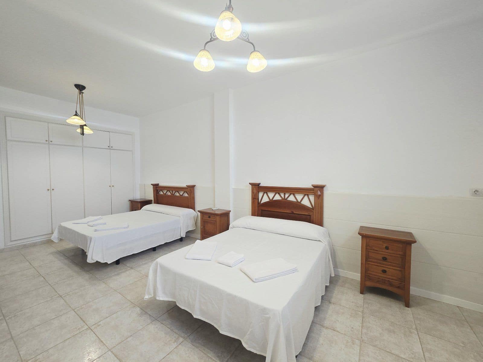 4 bedroom Flat for sale in Mojacar with pool garage - € 435,000 (Ref: 9996244)