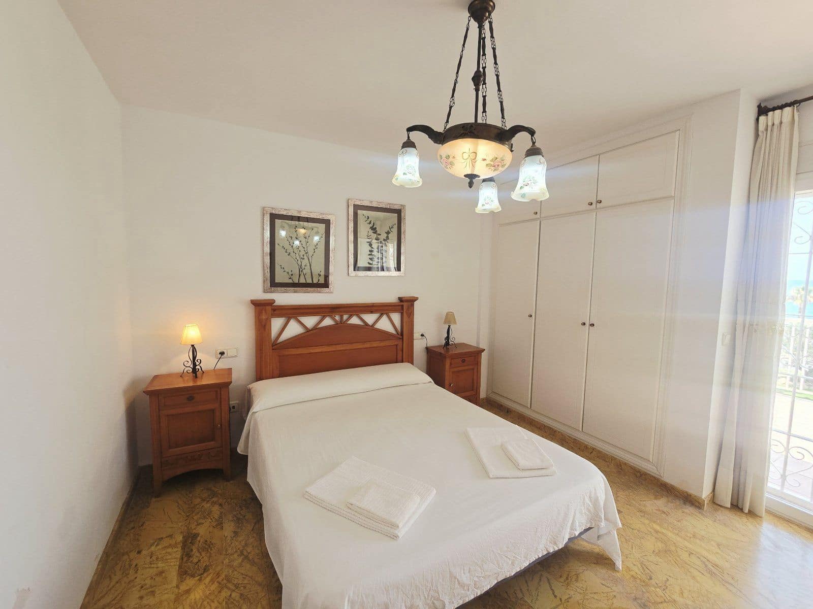 4 bedroom Flat for sale in Mojacar with pool garage - € 435,000 (Ref: 9996244)