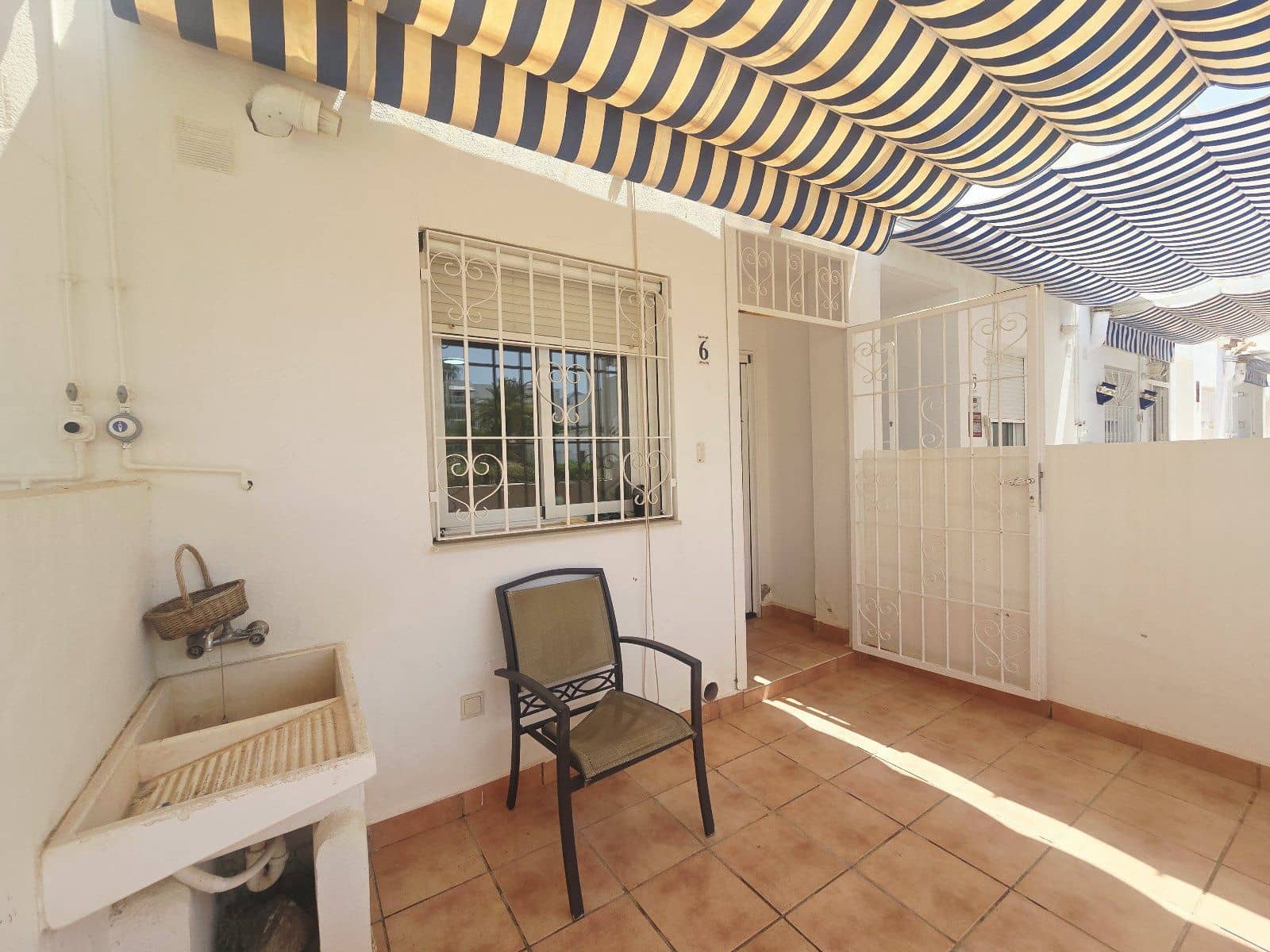 4 bedroom Flat for sale in Mojacar with pool garage - € 435,000 (Ref: 9996244)