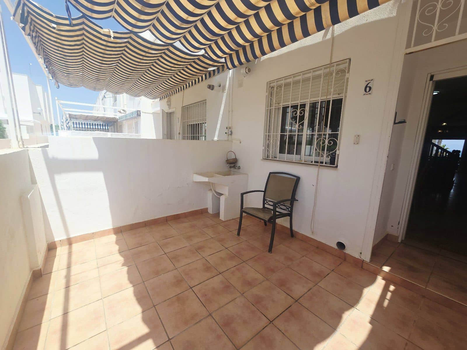 4 bedroom Flat for sale in Mojacar with pool garage - € 435,000 (Ref: 9996244)