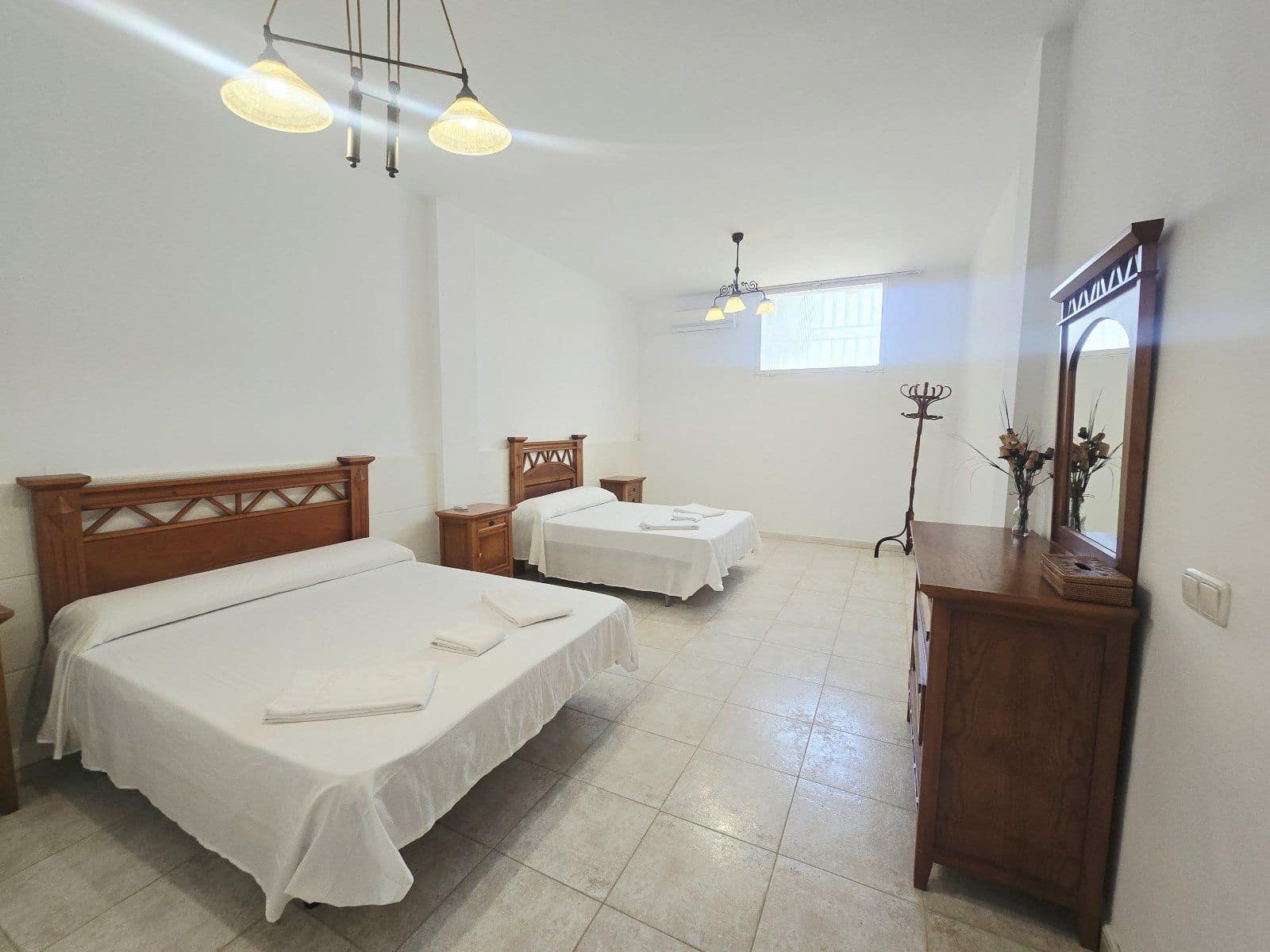 4 bedroom Flat for sale in Mojacar with pool garage - € 435,000 (Ref: 9996244)