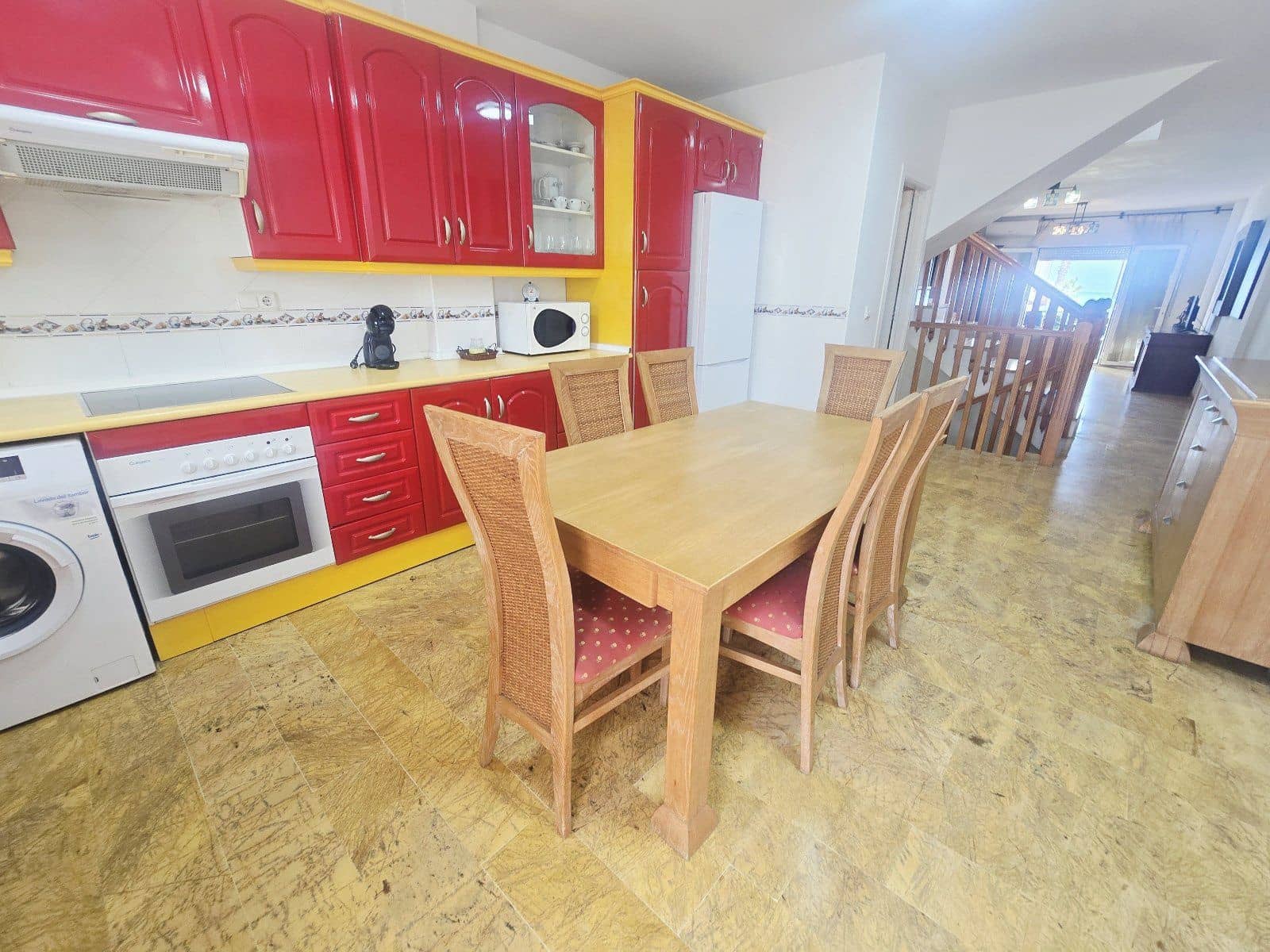 4 bedroom Flat for sale in Mojacar with pool garage - € 435,000 (Ref: 9996244)