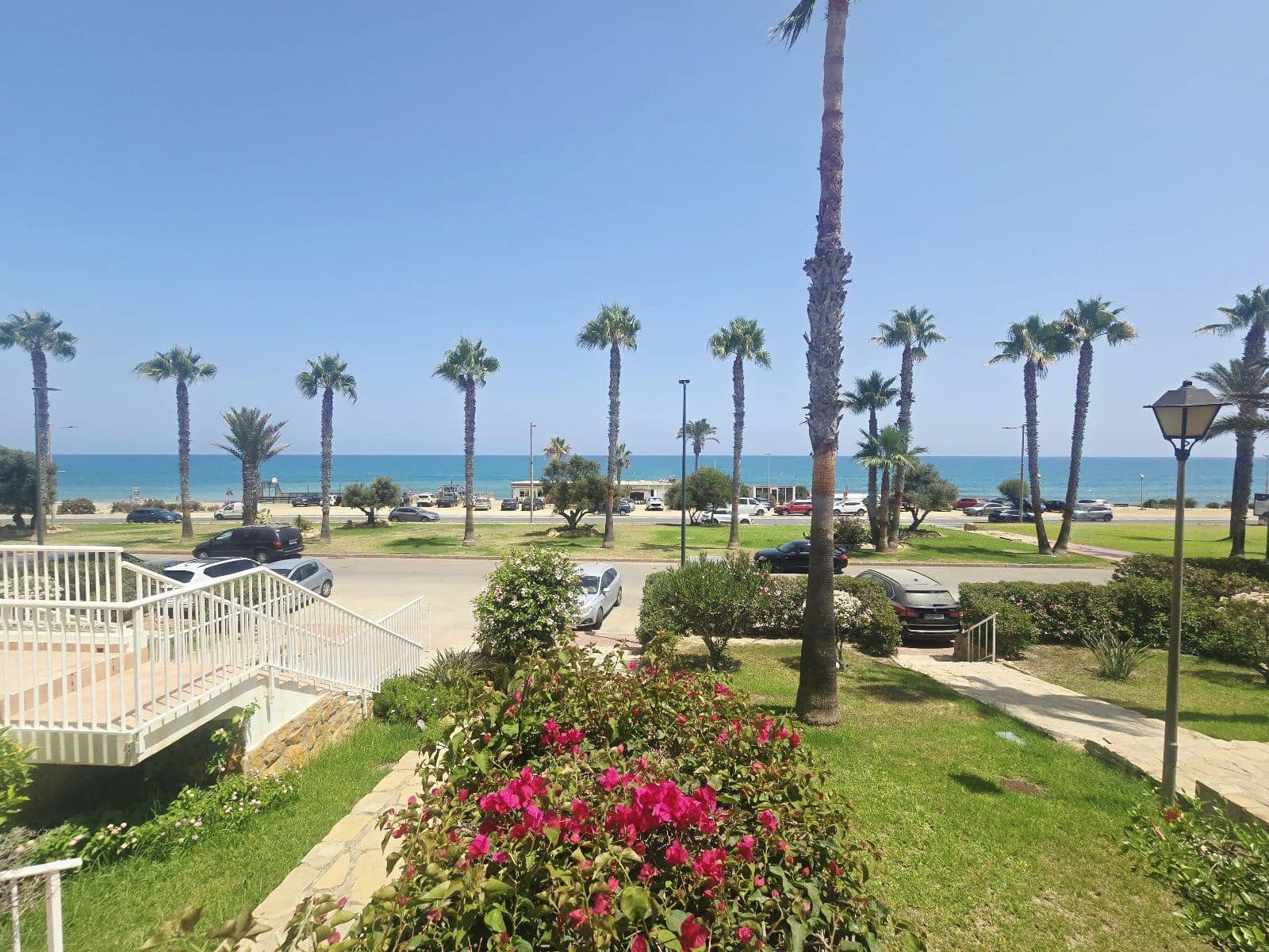 4 bedroom Flat for sale in Mojacar with pool garage - € 435,000 (Ref: 9996244)