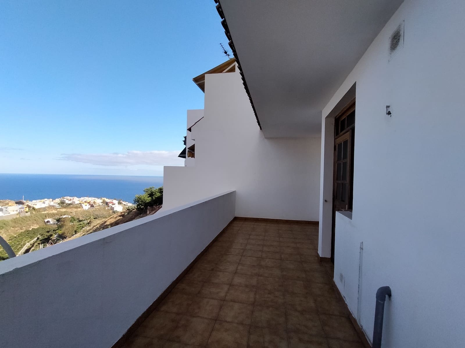 Piso de 3 habitaciones en Los Realejos en venta con garaje - 250.000 € (Ref: 10012602)