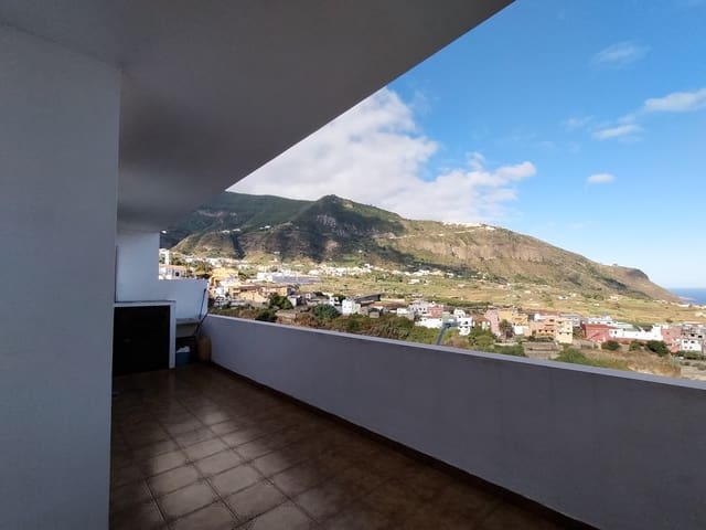 Piso de 3 habitaciones en Los Realejos en venta con garaje - 250.000 € (Ref: 10012602)