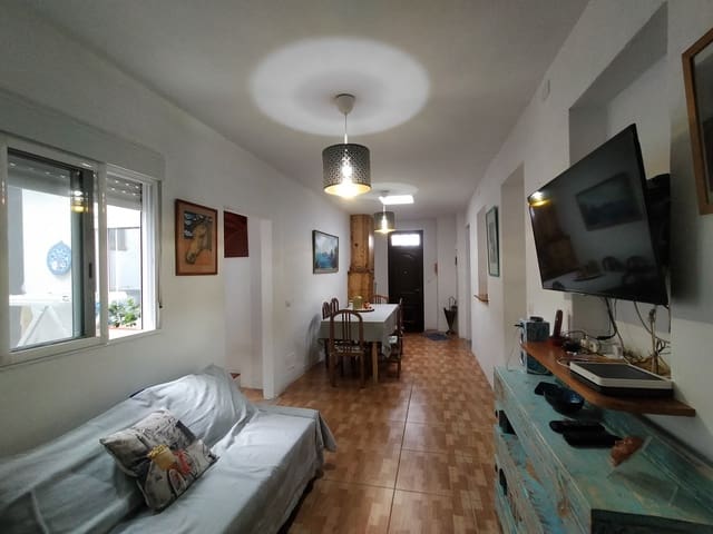 3 slaapkamer Huis te koop in Los Silos - € 260.000 (Ref: 9357418)