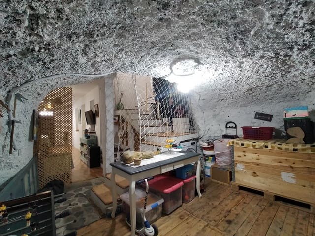 Casa de 3 habitaciones en Los Silos en venta - 260.000 € (Ref: 9357418)