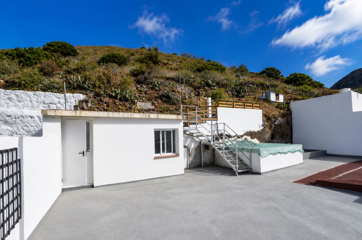 3 bedroom Townhouse for sale in Los Silos - € 260,000 (Ref: 9357418)