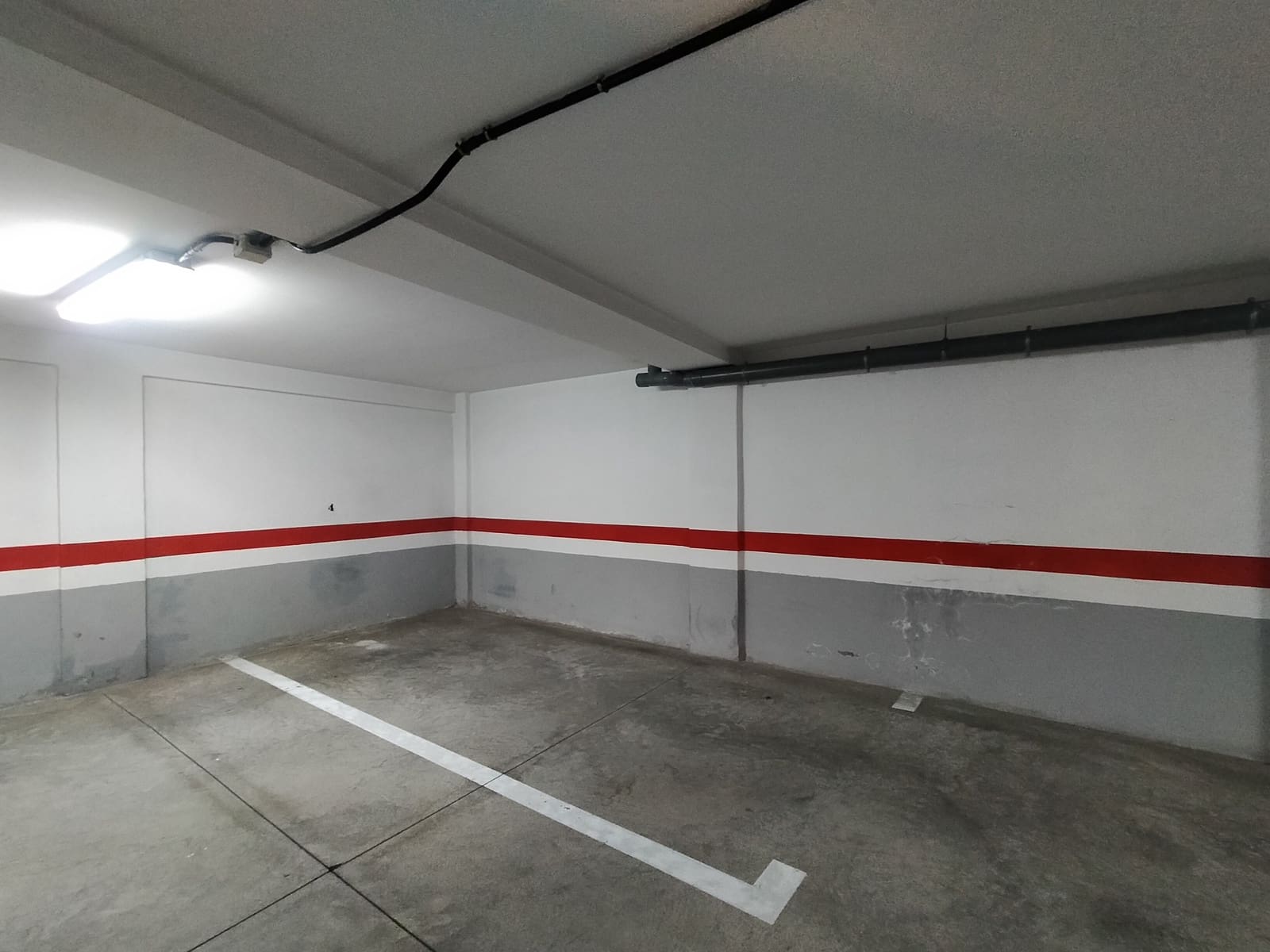 2 slaapkamer Flat te huur in Santa Cruz de Tenerife met garage - € 800 (Ref: 9417428)