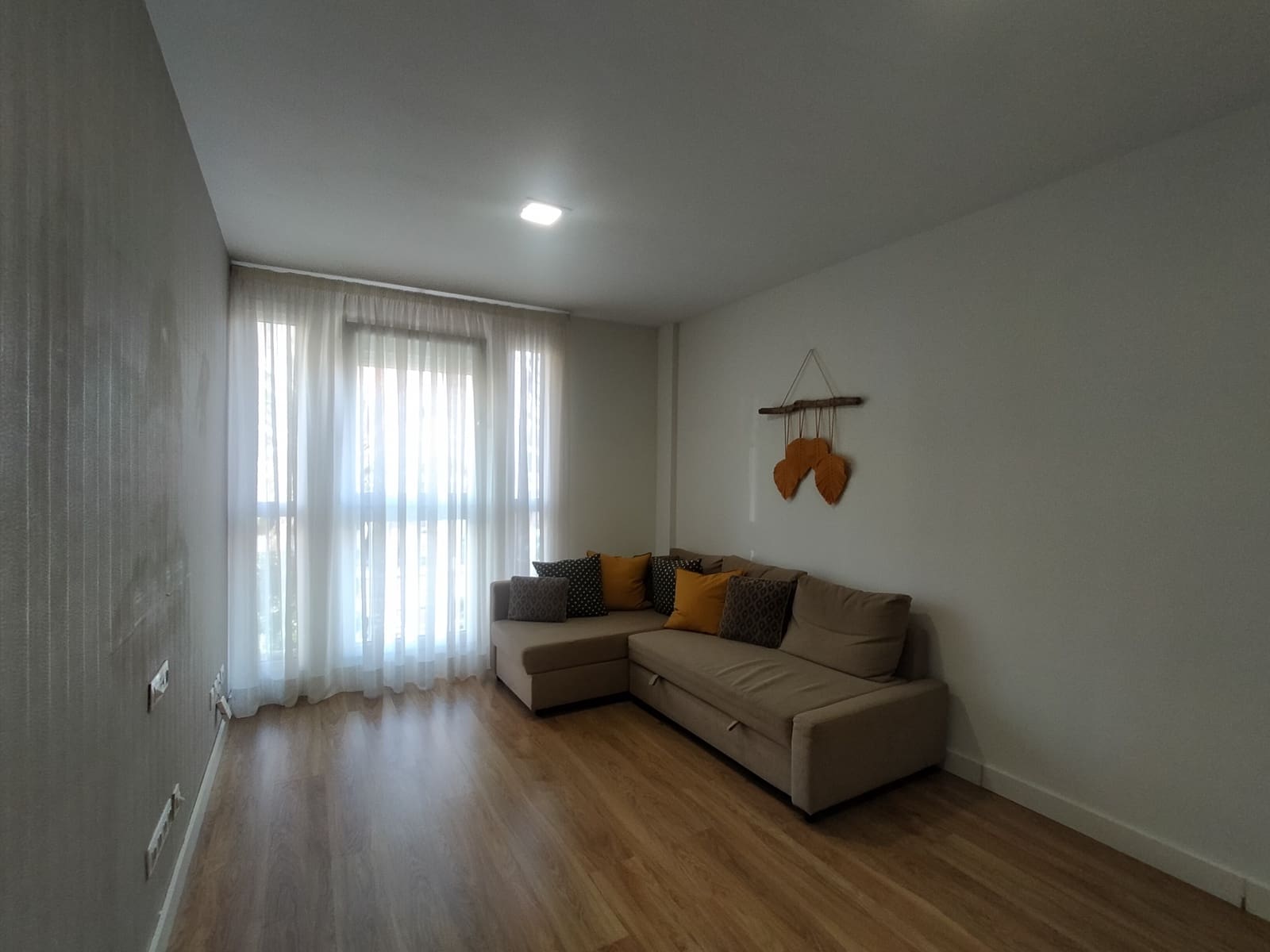 2 slaapkamer Flat te huur in Santa Cruz de Tenerife met garage - € 800 (Ref: 9417428)