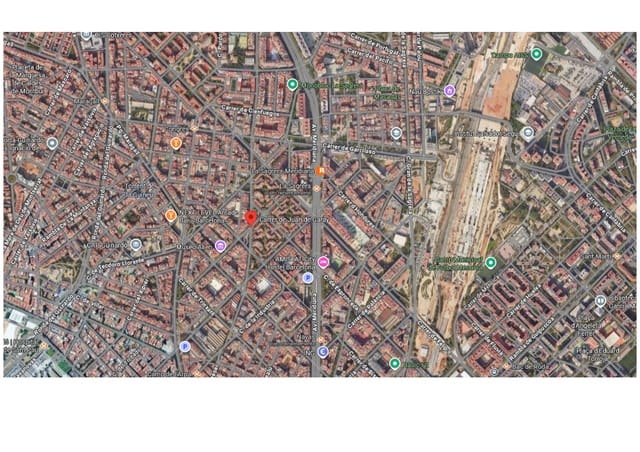 4 soveværelse Lejlighed til salg i Navas, Barcelona by - € 370.000 (Ref: 9965655)
