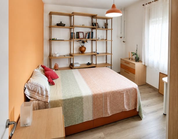 4 soveværelse Lejlighed til salg i Navas, Barcelona by - € 370.000 (Ref: 9965655)