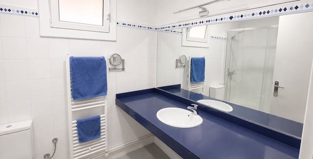 4 soveværelse Lejlighed til salg i Navas, Barcelona by - € 370.000 (Ref: 9965655)