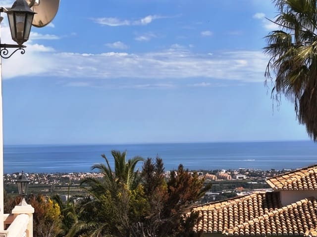 2 soverom Villa til salgs i La Pedrera - Vessanes, Dénia med svømmebasseng garasje - € 690 000 (Ref: 9672416)