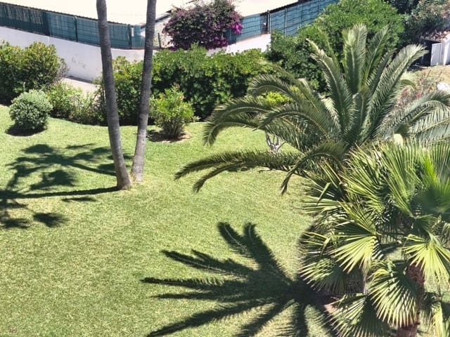 2 Zimmer Strandapartment zu verkaufen in Denia mit Pool Garage - 295.000 € (Ref: 9861154)