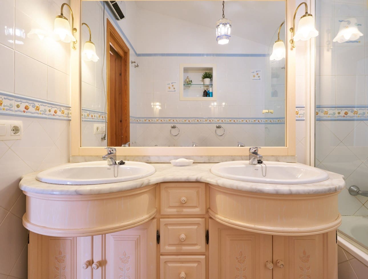 Villa/Maison de 2 chambres à louer à Turre avec piscine - 1 700 € (Ref: 10021633)