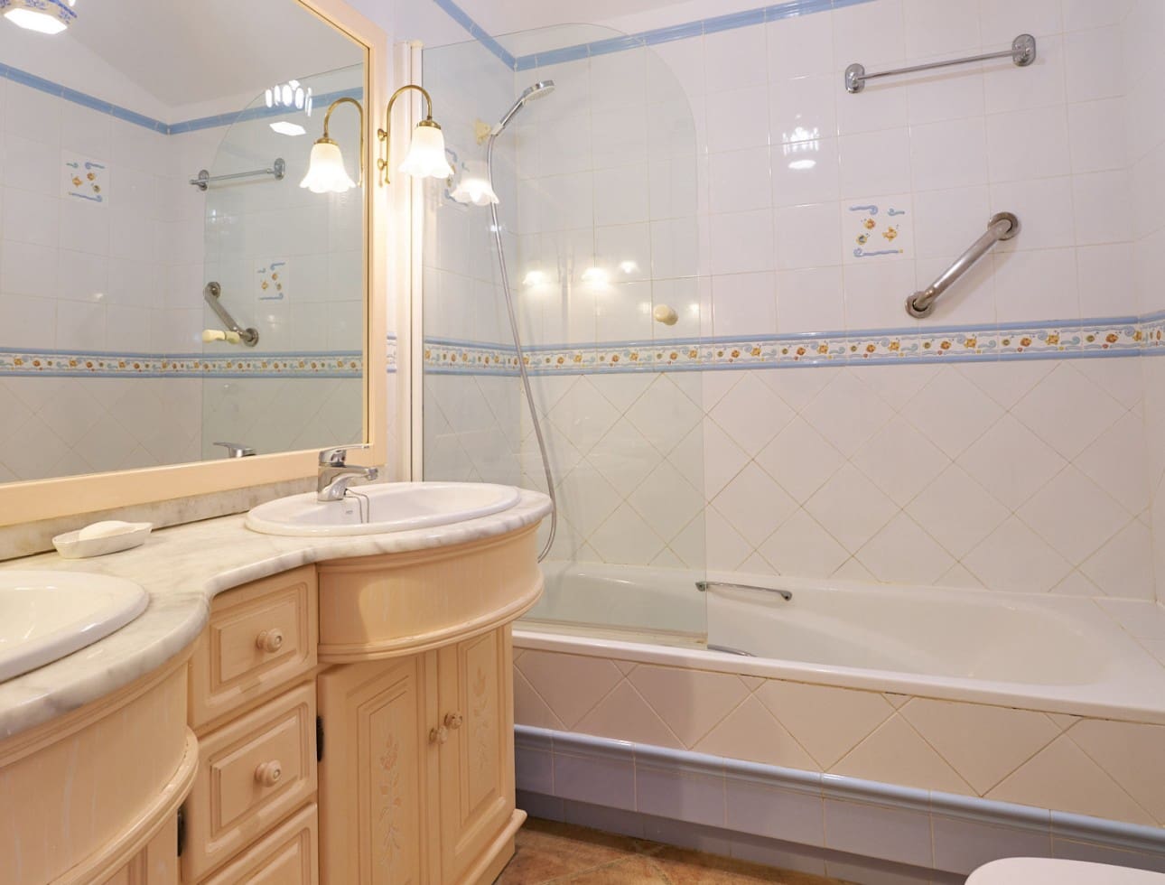 Villa/Maison de 2 chambres à louer à Turre avec piscine - 1 700 € (Ref: 10021633)