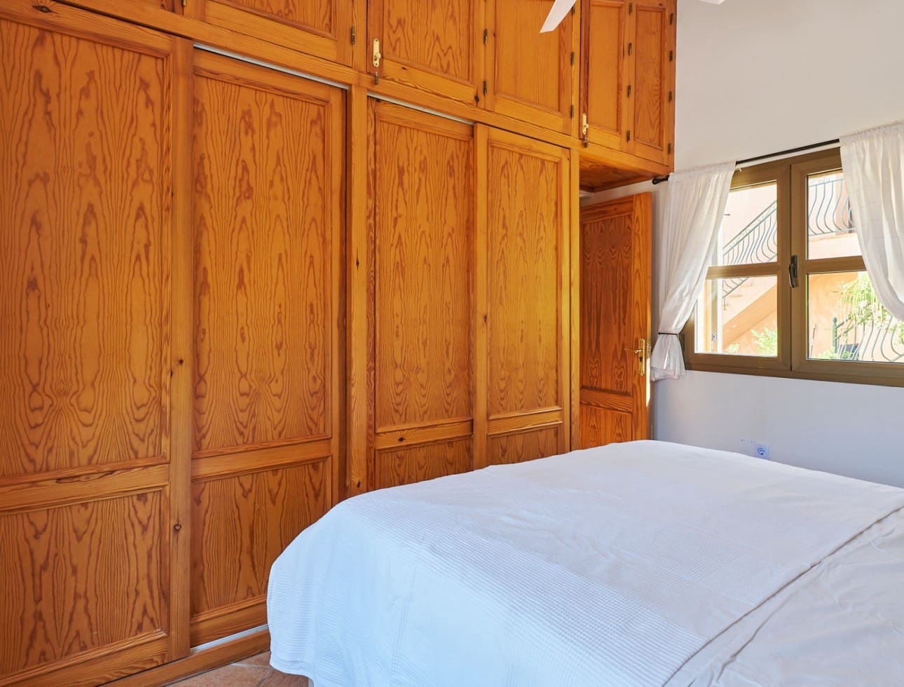 Villa/Maison de 2 chambres à louer à Turre avec piscine - 1 700 € (Ref: 10021633)