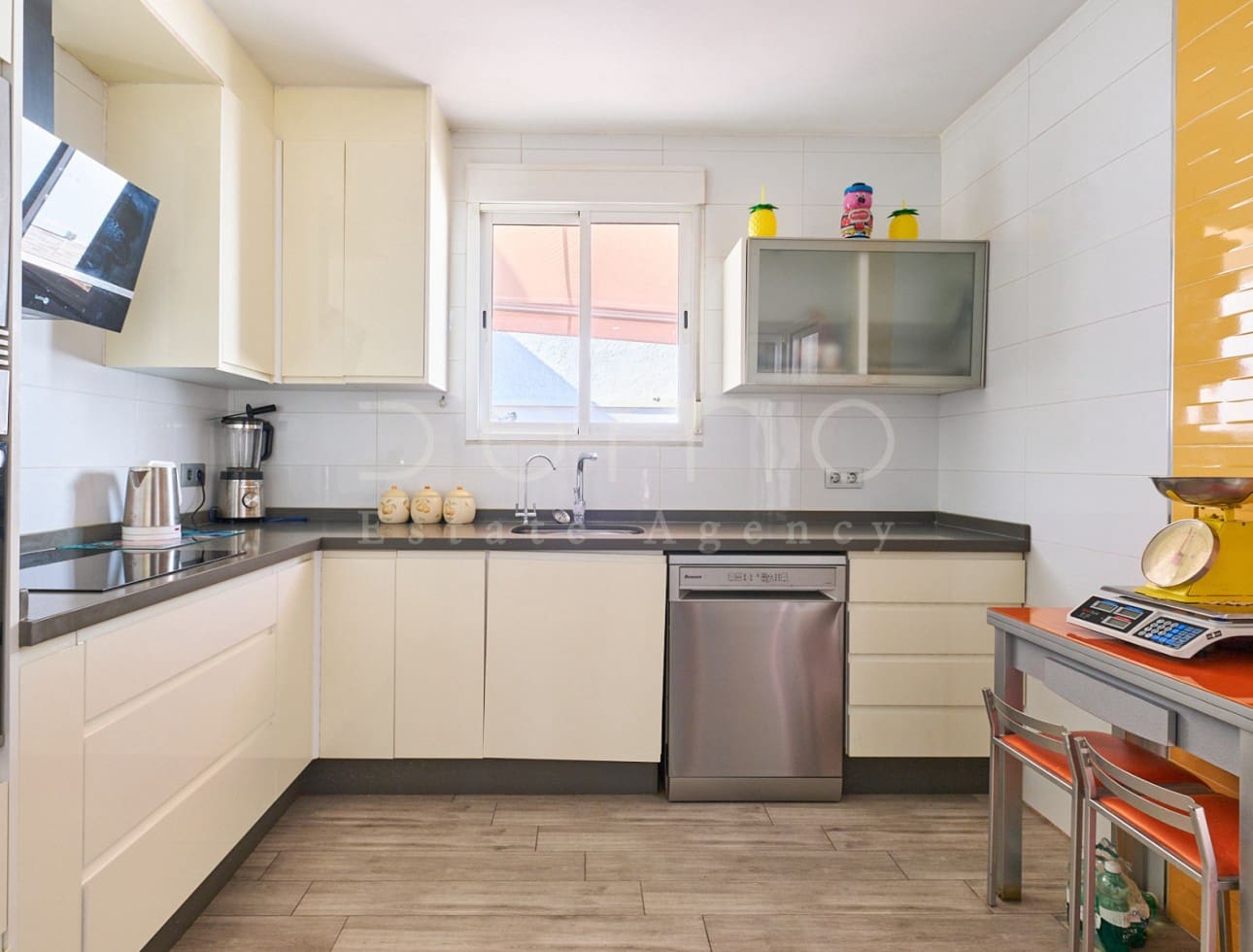 3 camera da letto Appartamento in vendita in Turre con garage - 155.000 € (Rif: 10064927)