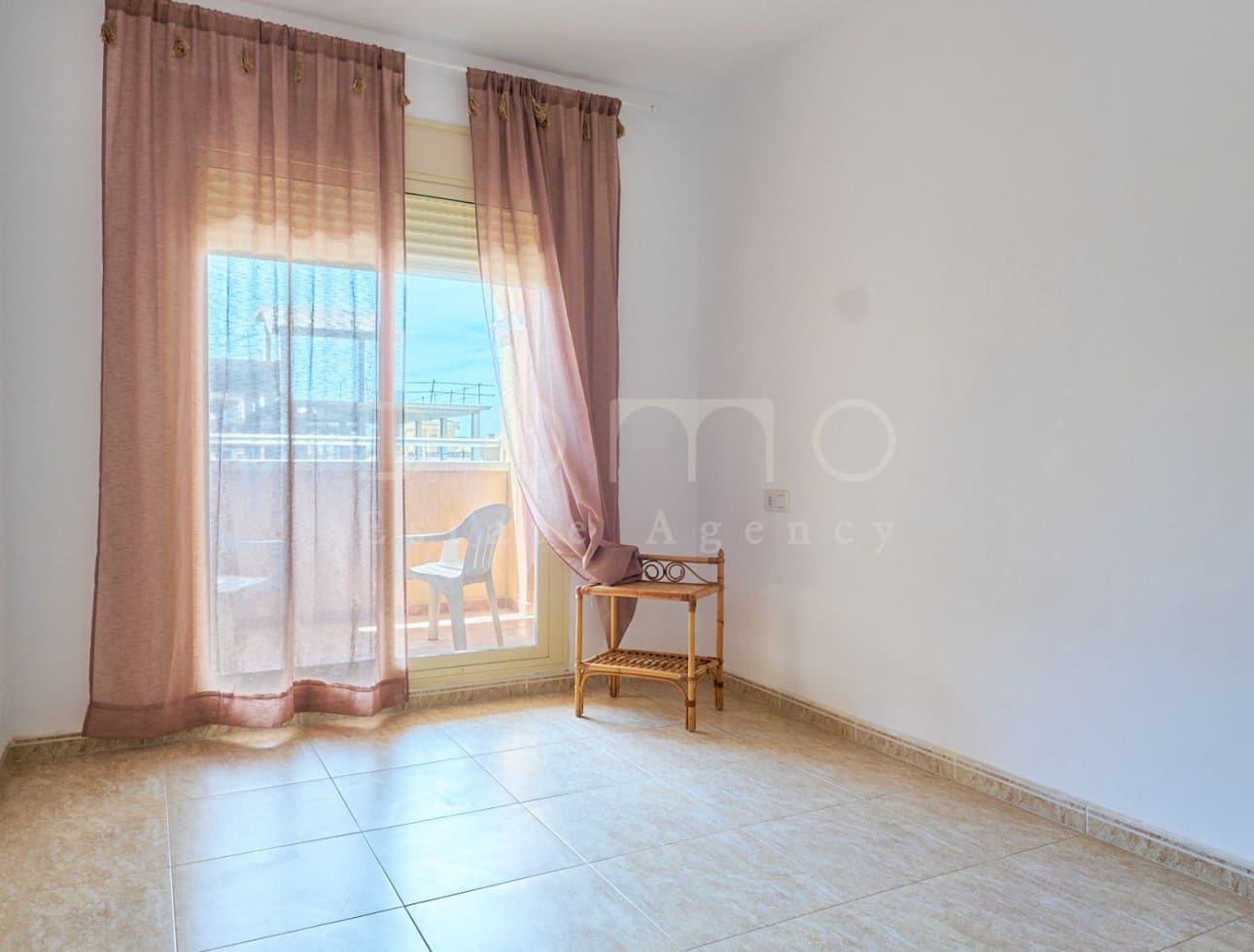 2 soveværelse Penthouse til leje i Turre - € 600 (Ref: 10082200)