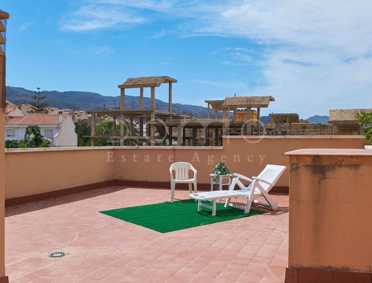 2 soveværelse Penthouse til leje i Turre - € 600 (Ref: 10082200)