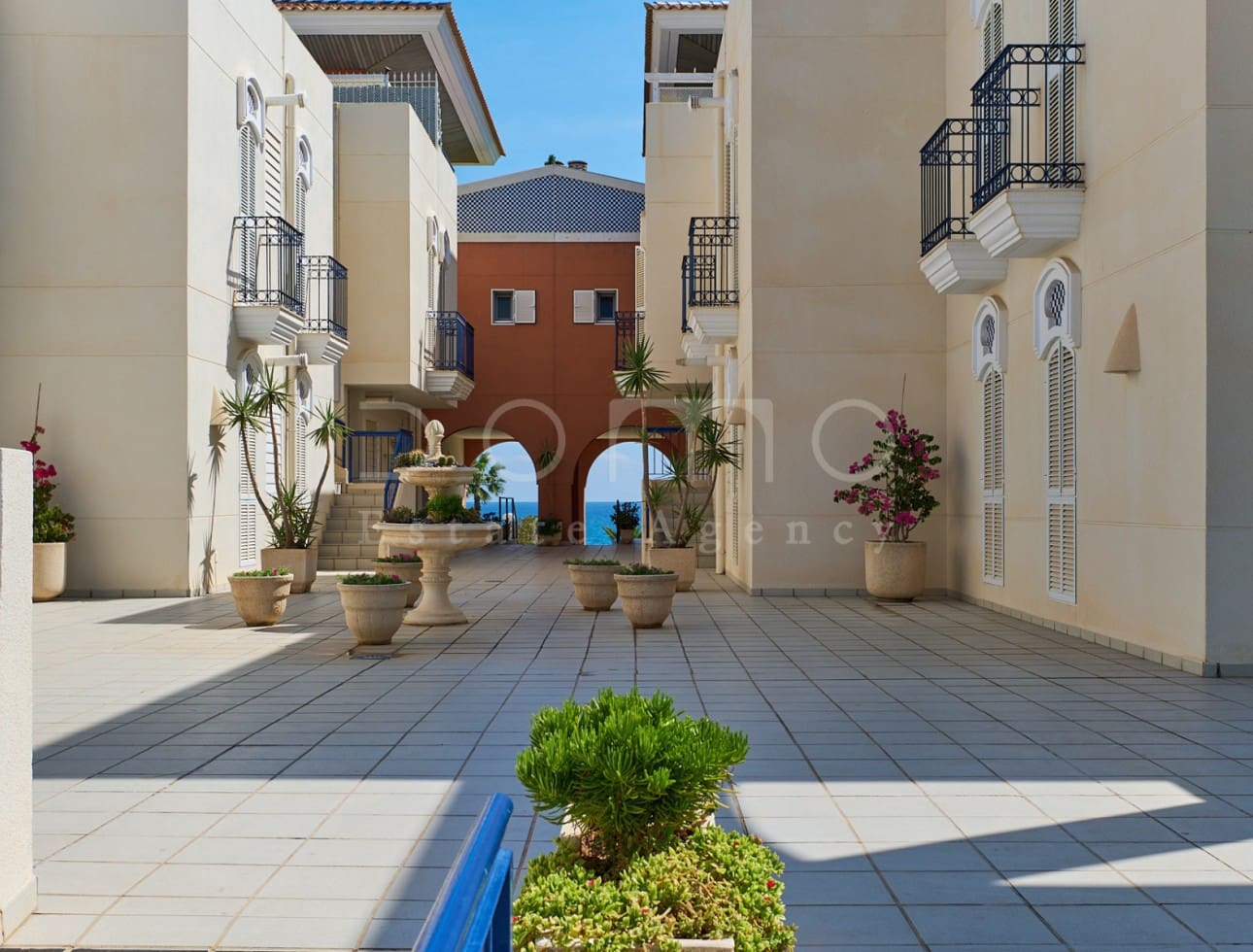 3 sovrum Lägenhet att hyra i Mojacar med pool garage - 1 200 € (Ref: 10118722)