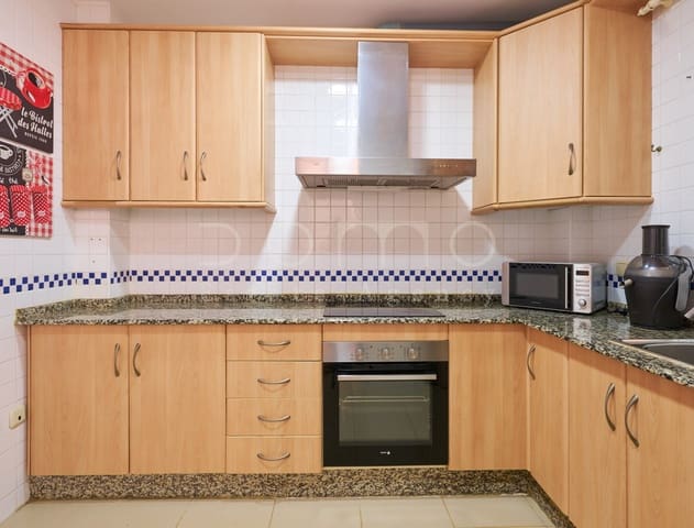 3 sovrum Lägenhet att hyra i Mojácar med pool garage - 1 200 € (Ref: 10118722)