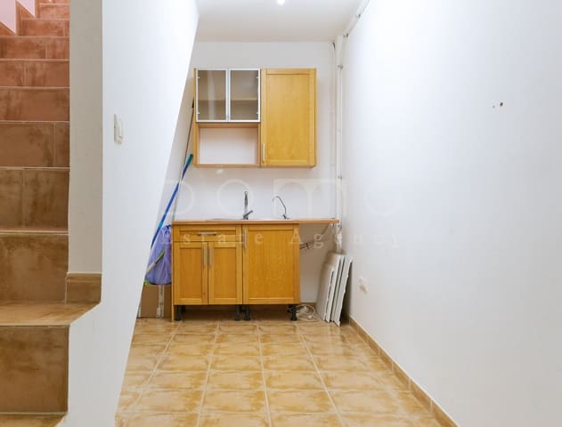Gewerbe zu vermieten in Vera Ciudad, Vera mit Garage - 700 € (Ref: 10140327)