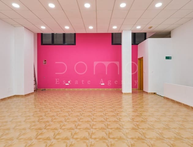 Gewerbe zu vermieten in Vera Ciudad, Vera mit Garage - 700 € (Ref: 10140327)