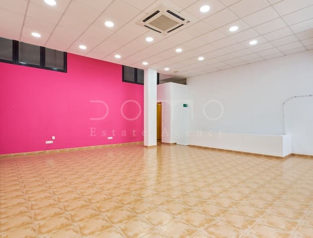 Gewerbe zu vermieten in Vera Ciudad, Vera mit Garage - 700 € (Ref: 10140327)
