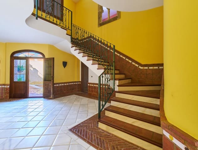 5 camera da letto Villa in vendita in Turre con piscina - 370.000 € (Rif: 8511034)