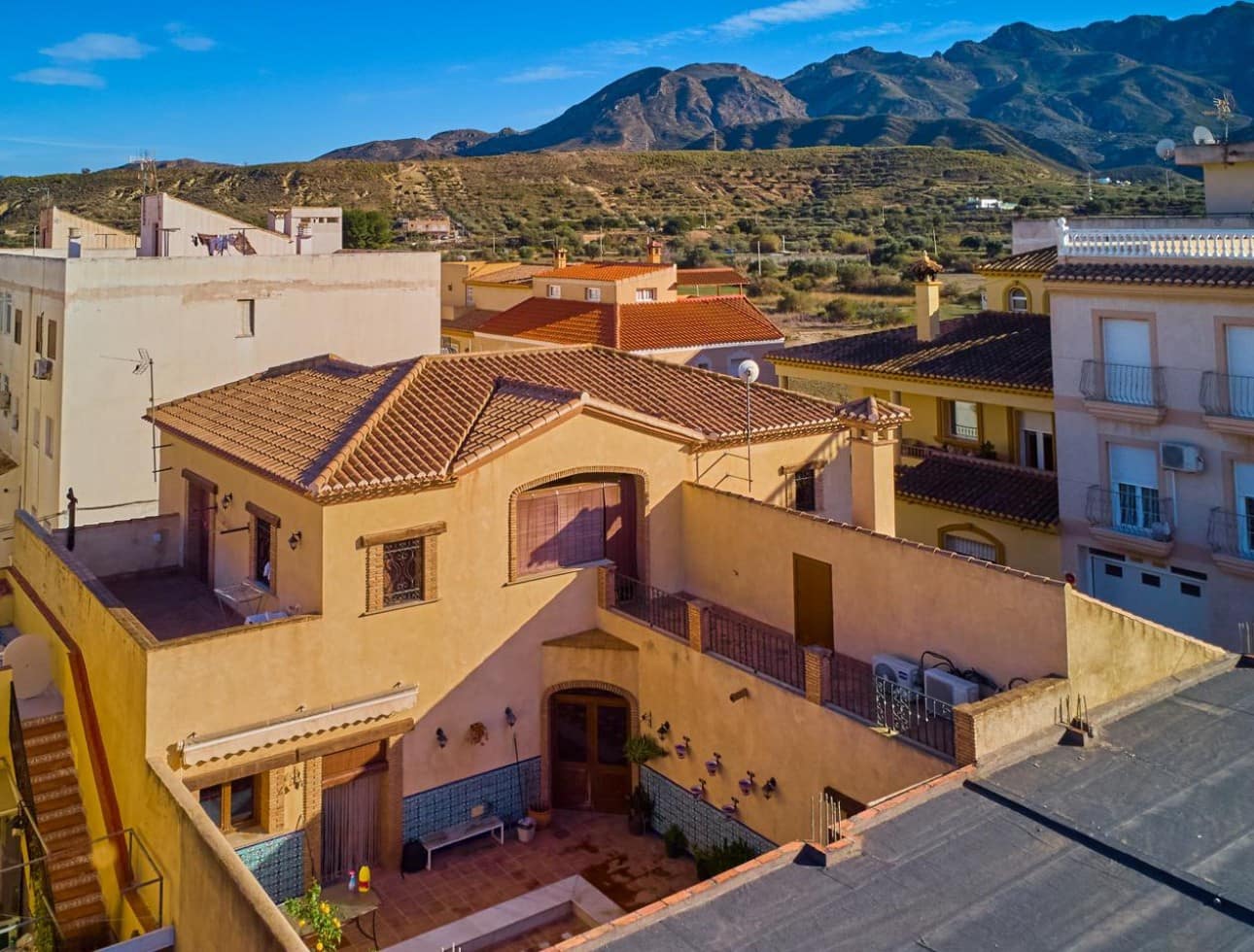 5 camera da letto Villa in vendita in Turre con piscina - 370.000 € (Rif: 8511034)