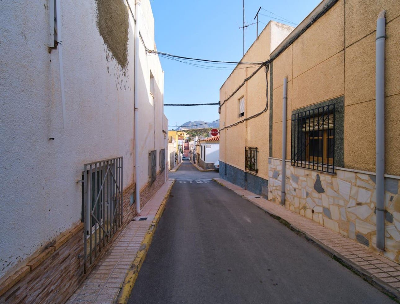 6 soveværelse Byhus til salg i Turre - € 89.900 (Ref: 8511049)