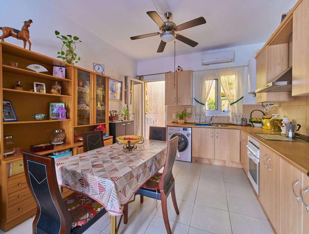 3 soveværelse Byhus til salg i Turre med garage - € 199.950 (Ref: 8511051)