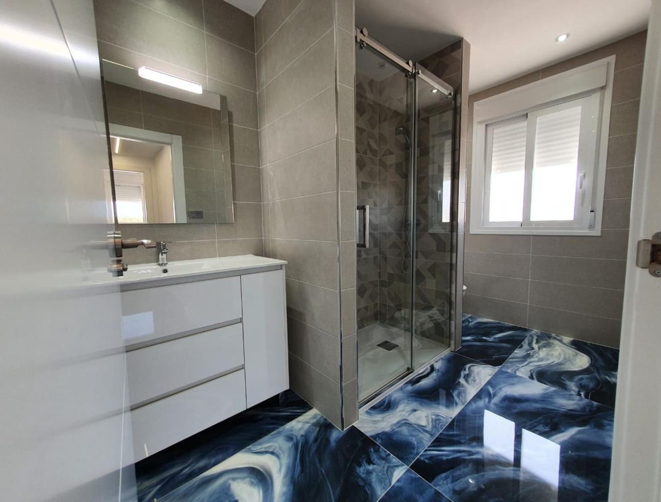 4 quarto Moradia para venda em La Hoya com piscina - 330 000 € (Ref: 8511066)