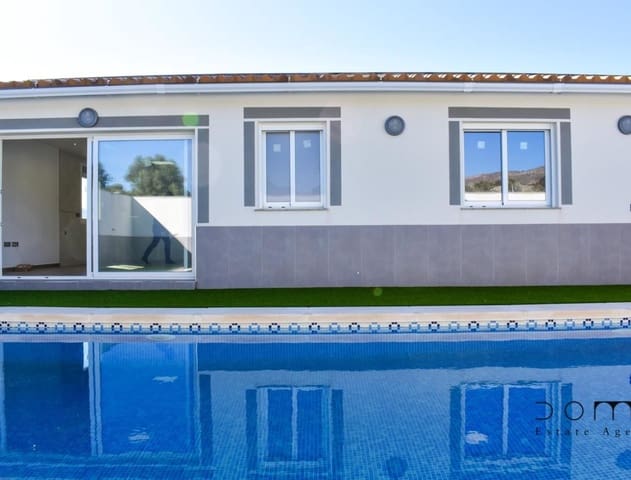 3 soveværelse Finca/Landehus til salg i Puerto Lumbreras med swimmingpool - € 195.000 (Ref: 8511069)