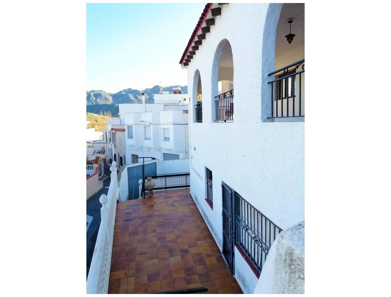 6 bedroom Villa for sale in Turre - € 160,000 (Ref: 8511071)