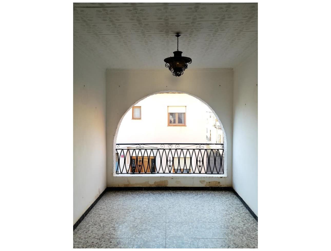 6 bedroom Villa for sale in Turre - € 160,000 (Ref: 8511071)