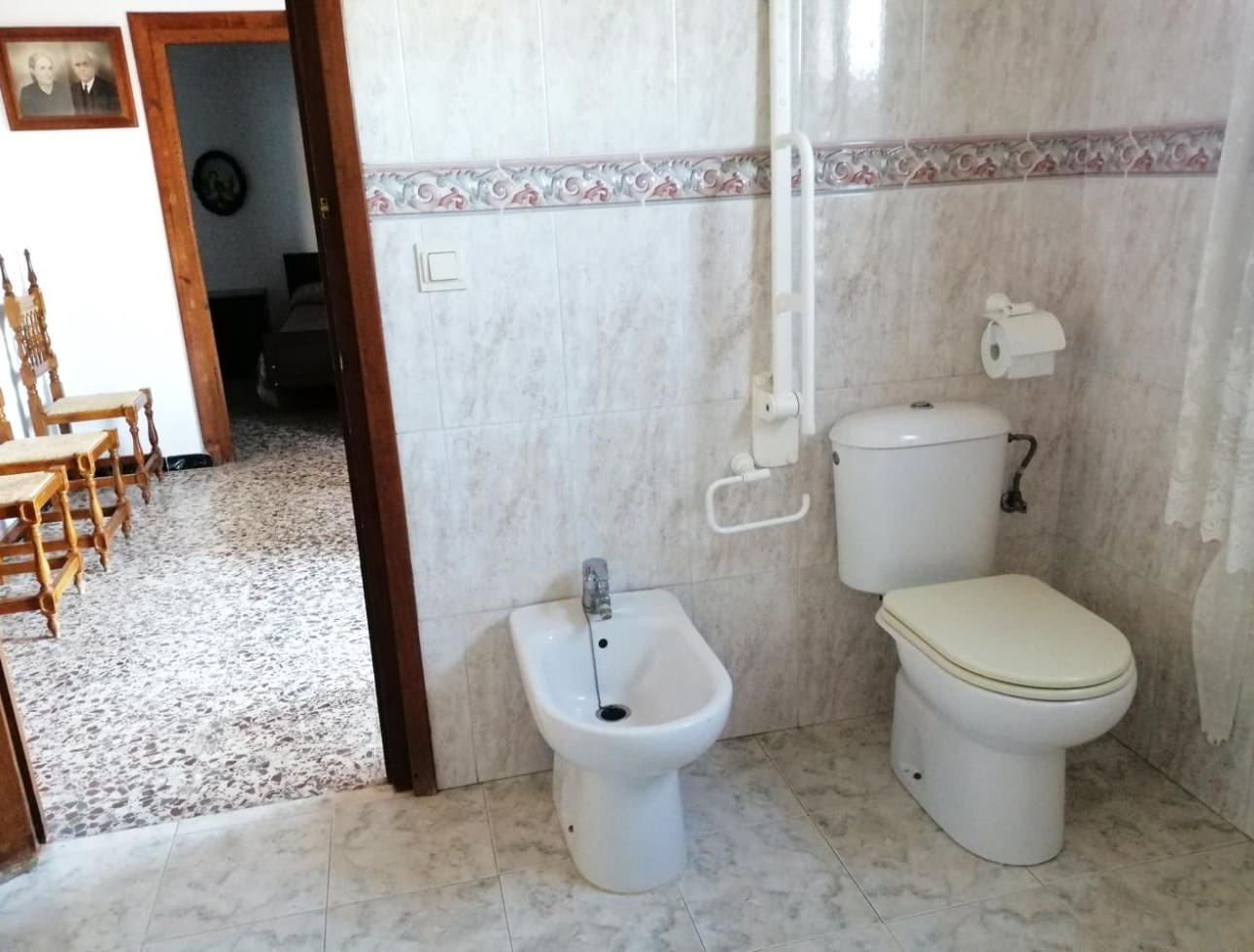 6 bedroom Villa for sale in Turre - € 160,000 (Ref: 8511071)