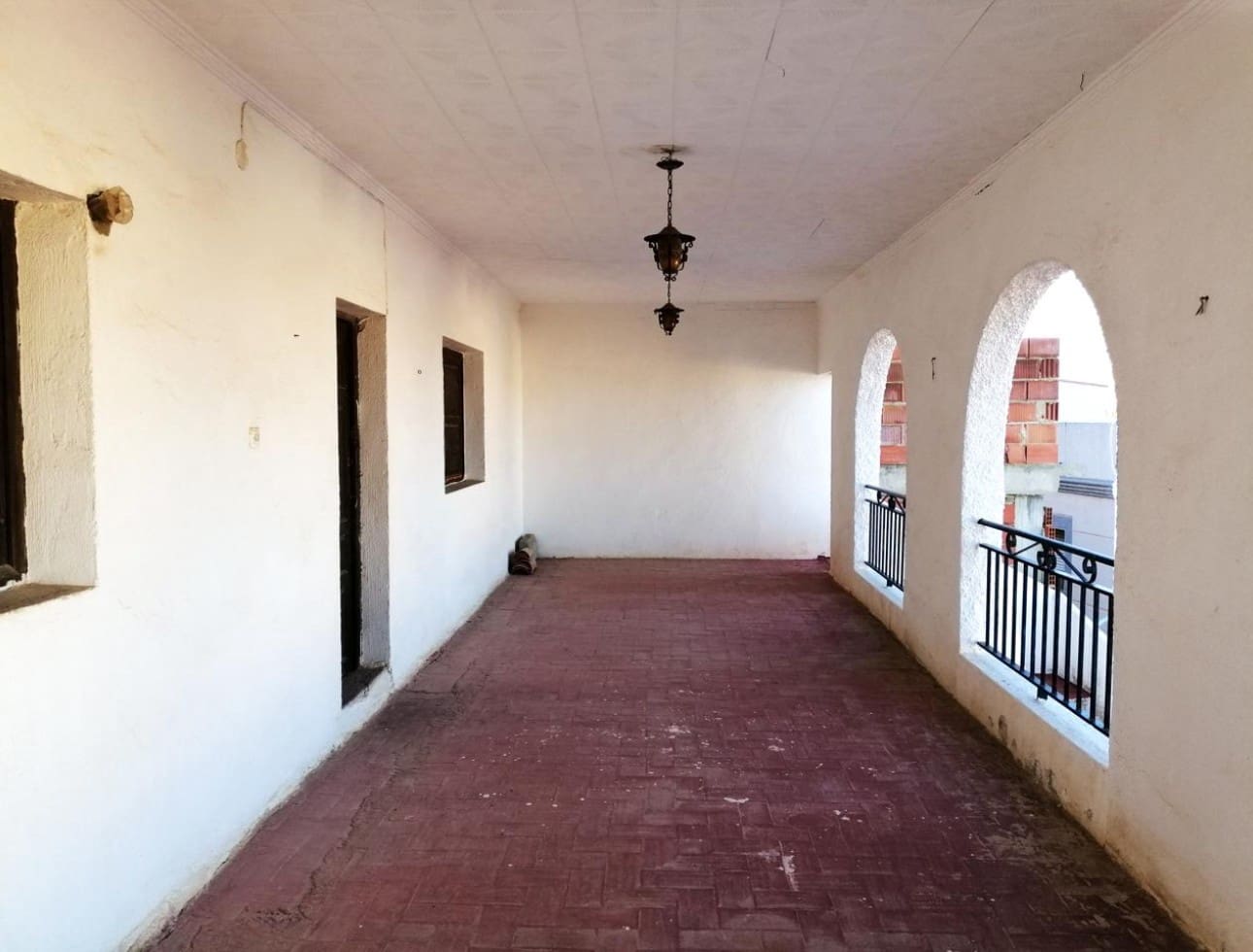 6 bedroom Villa for sale in Turre - € 160,000 (Ref: 8511071)