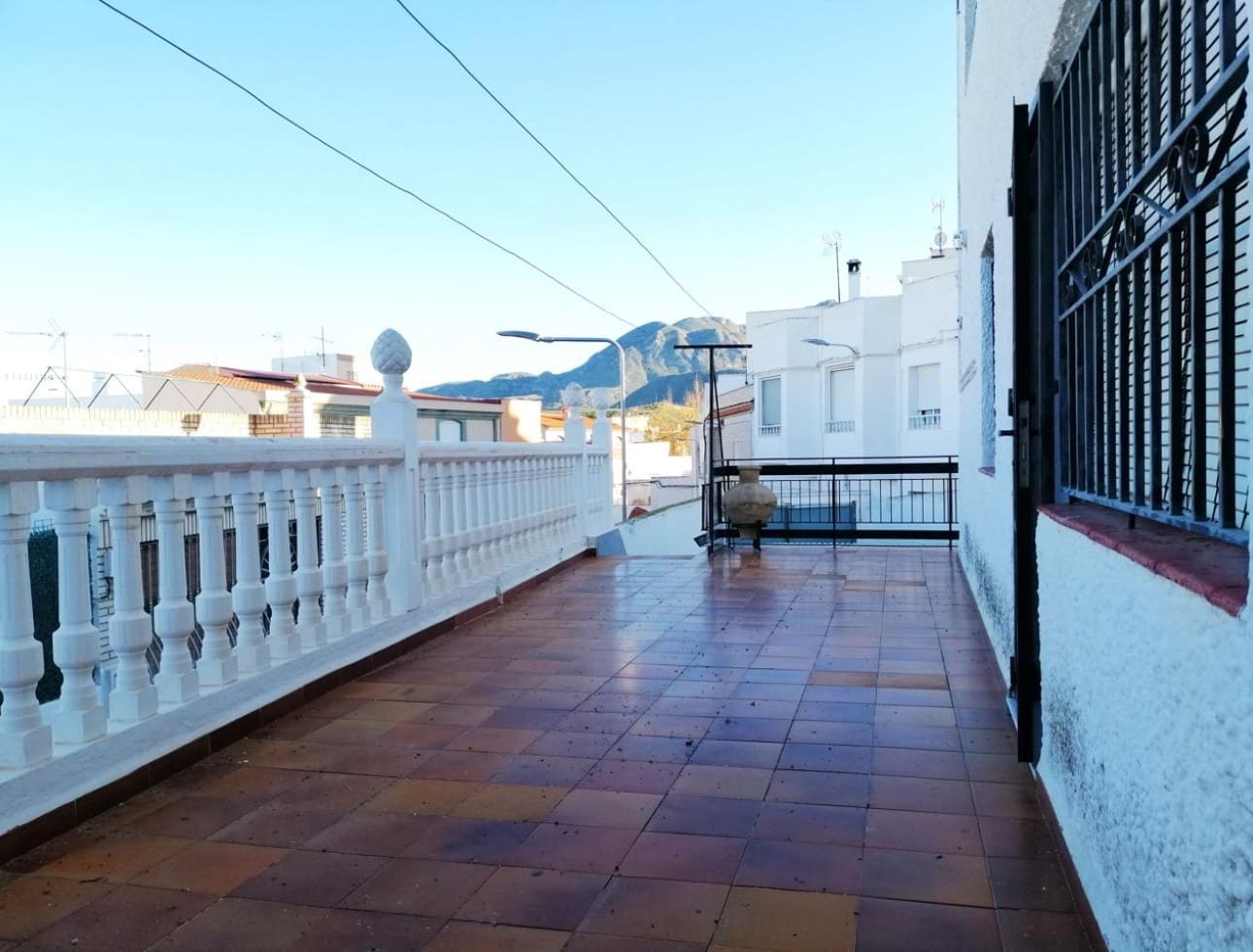 6 bedroom Villa for sale in Turre - € 160,000 (Ref: 8511071)